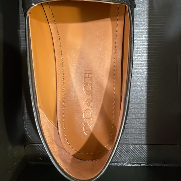COACH Haley loafer - size 7 - Picture 4 of 5